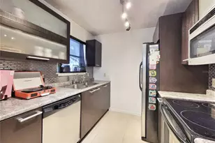 2360 SW Archer Rd, Gainesville, FL 32608 - Photo 13