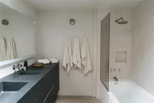 2062 NW 11th Rd, Gainesville, FL 32605 - Photo 55