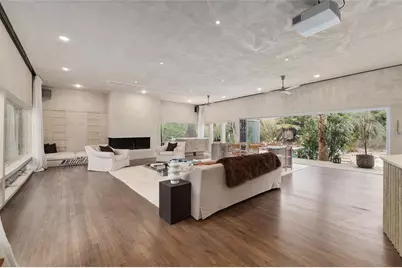 2062 NW 11th Road, Gainesville, FL 32605 - Photo 11