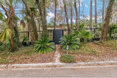 2062 NW 11th Road, Gainesville, FL 32605 - Photo 3