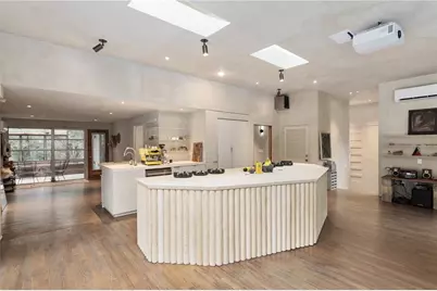 2062 NW 11th Road, Gainesville, FL 32605 - Photo 33