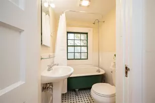 318 NW 24th St, Gainesville, FL 32607 - Photo 15