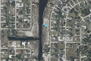 4112 NE 9th Pl, Cape Coral, FL 33909 - Photo 3