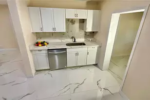 111 2nd St, Melrose, FL 32666 - Photo 7