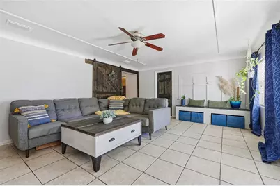 917 SW 2nd Avenue, Trenton, FL 32693 - Photo 15