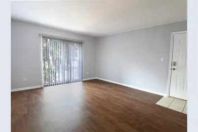 507 NW 39th Road #215, Gainesville, FL 32607 - Photo 3