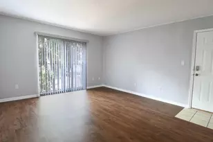 507 NW 39th Rd, Gainesville, FL 32607 - Photo 3