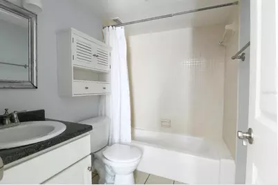 507 NW 39th Road #215, Gainesville, FL 32607 - Photo 11