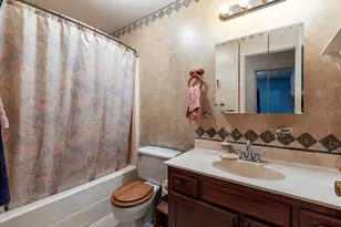 16064 SW County Road 235, Brooker, FL 32622 - Photo 13