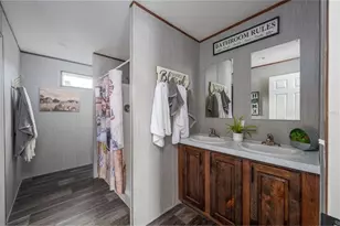 1341 NW 236 St, Lawtey, FL 32058 - Photo 9