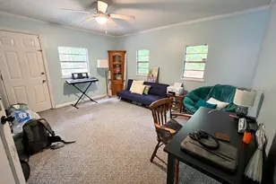 929 NW 22nd St, Gainesville, FL 32603 - Photo 7