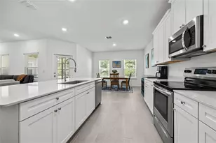 2208 NW 89th Wy, Gainesville, FL 32606 - Photo 9