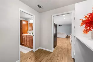 8604 NW 1st Ave, Gainesville, FL 32607 - Photo 13