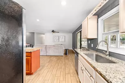 8604 NW 1st Avenue, Gainesville, FL 32607 - Photo 11