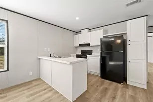 5370 NE 108th Terrace, Bronson, FL 32621 - Photo 9