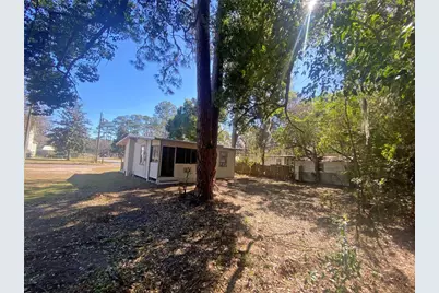 401 N Cherry Street, Starke, FL 32091 - Photo 17