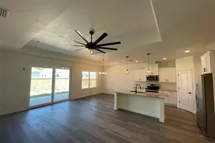 1447 SW 67th Dr, Gainesville, FL 32607 - Photo 5