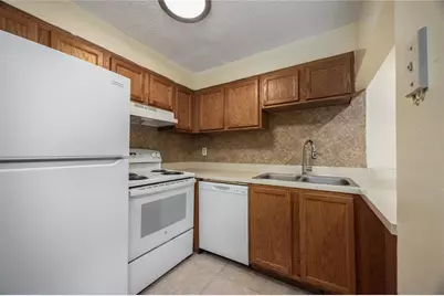 6519 W Newberry #1004, Gainesville, FL 32605 - Photo 9