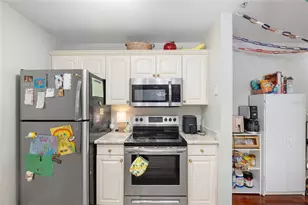 835 SW 9th St, Gainesville, FL 32601 - Photo 7