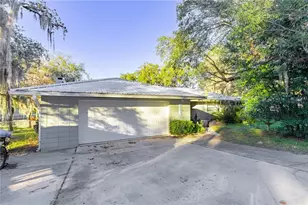 6433 Loch Lommond Dr, Keystone Heights, FL 32656 - Photo 5