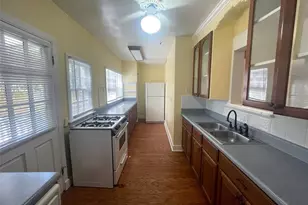 745 NE 10th Ave, Gainesville, FL 32601 - Photo 9