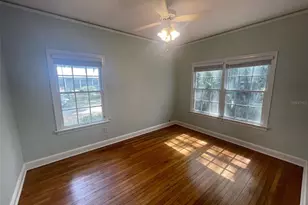 745 NE 10th Ave, Gainesville, FL 32601 - Photo 7