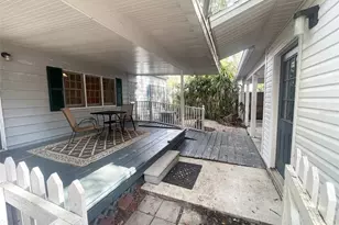 745 NE 10th Ave, Gainesville, FL 32601 - Photo 15