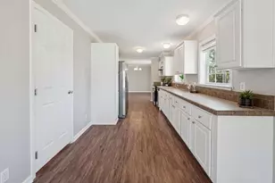 10448 Co Rd 136, Live Oak, FL 32060 - Photo 9