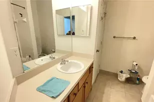 859 NW 21st Ave, Gainesville, FL 32609 - Photo 17