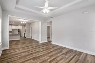 211 SE 9 St, Gainesville, FL 32601 - Photo 3