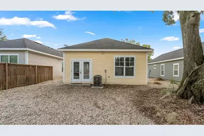 420 NW 1st Street, Gainesville, FL 32601 - Photo 27