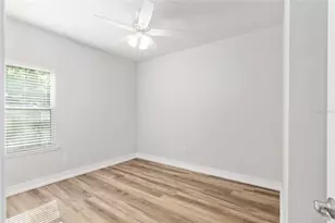 420 NW 1st St, Gainesville, FL 32601 - Photo 19