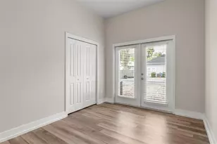 420 NW 1st St, Gainesville, FL 32601 - Photo 17