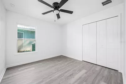 1523 NE 1st Avenue, Gainesville, FL 32641 - Photo 17