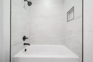 1523 NE 1st Ave, Gainesville, FL 32641 - Photo 15