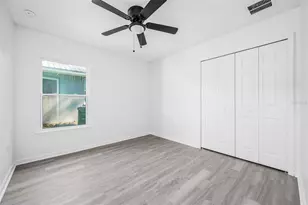 1523 NE 1st Ave, Gainesville, FL 32641 - Photo 15