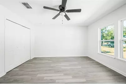 1523 NE 1st Avenue, Gainesville, FL 32641 - Photo 19