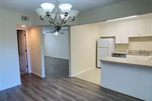 501 SW 75th St, Gainesville, FL 32607 - Photo 13