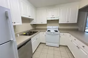 501 SW 75th St, Gainesville, FL 32607 - Photo 9