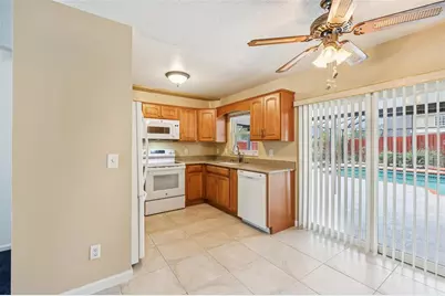 5306 Camrose Court, Orlando, FL 32808 - Photo 11