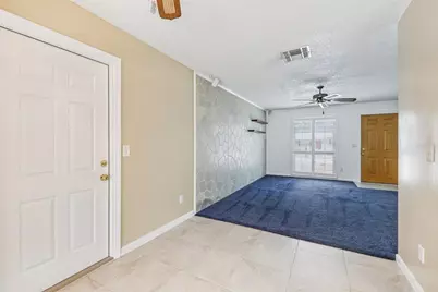 5306 Camrose Court, Orlando, FL 32808 - Photo 7