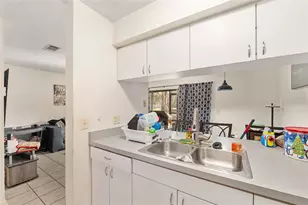 2735 SW 35th Pl, Gainesville, FL 32608 - Photo 21