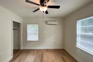 1122 NW 4th Ave, Gainesville, FL 32601 - Photo 17