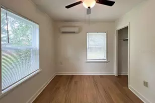 1122 NW 4th Ave, Gainesville, FL 32601 - Photo 15