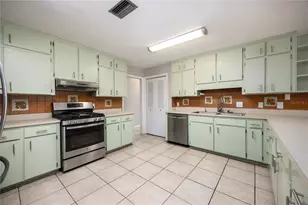 1301 NW 91 Terrace, Gainesville, FL 32606 - Photo 15