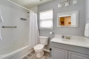 6355 NW 106th Pl, Alachua, FL 32615 - Photo 9