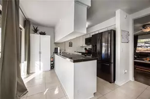 8031 SW 13th Rd, Gainesville, FL 32607 - Photo 13