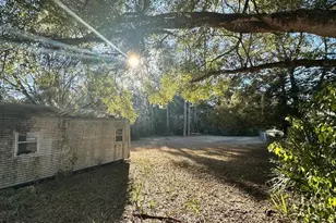 3010 NE 98th Ln, Anthony, FL 32617 - Photo 17