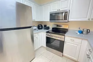 1559 NW 29 Rd, Gainesville, FL 32605 - Photo 7