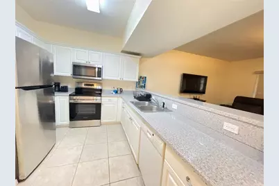 1559 NW 29th Road #5, Gainesville, FL 32605 - Photo 3